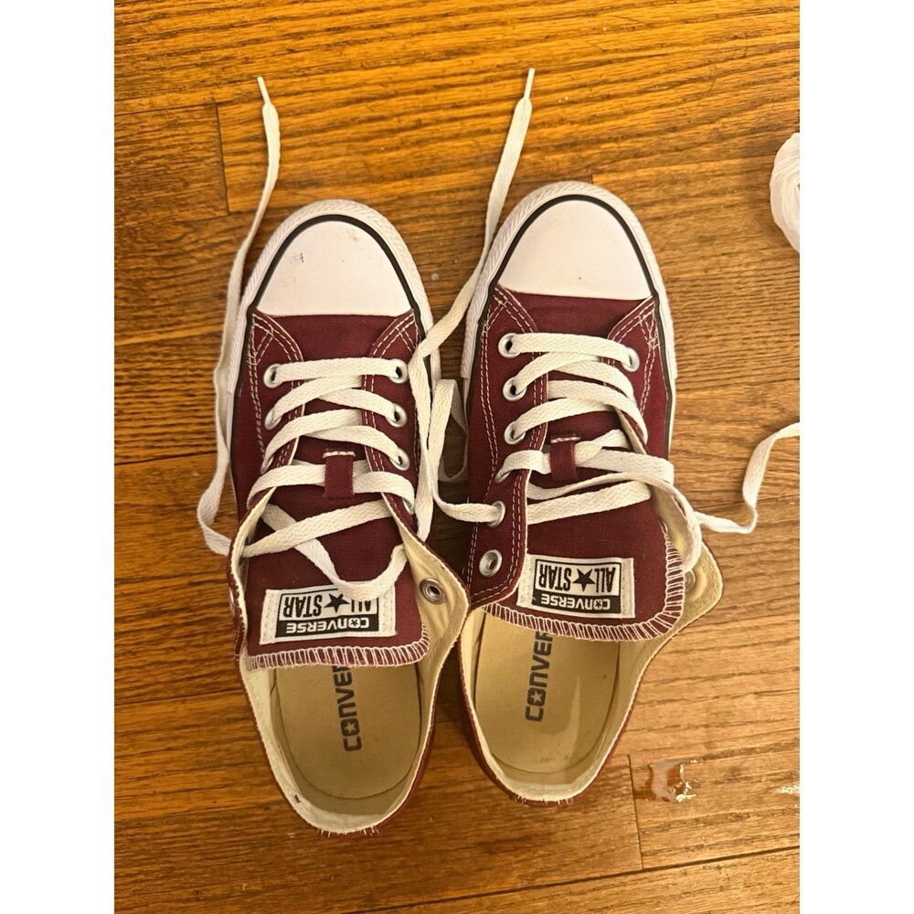 Converse All Star Burgundy Canvas Lace-Up Low Top Sneakers US 6.5 139794F